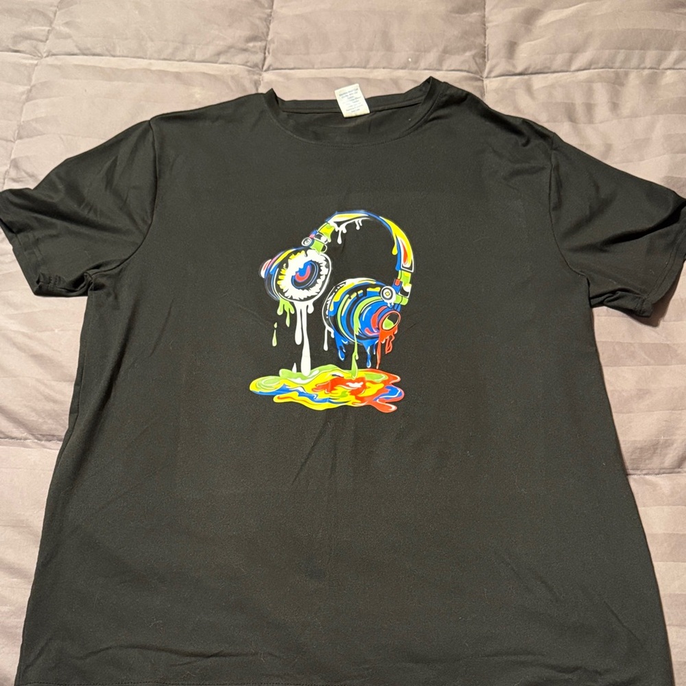 Large Tee